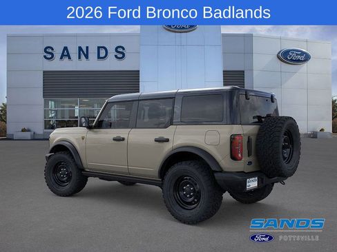New 2026 Ford Bronco Badlands image 4