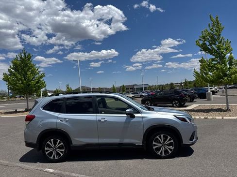 Certified 2022 Subaru Forester Limited w/ Popular Package #2 AWD/4WD image 2