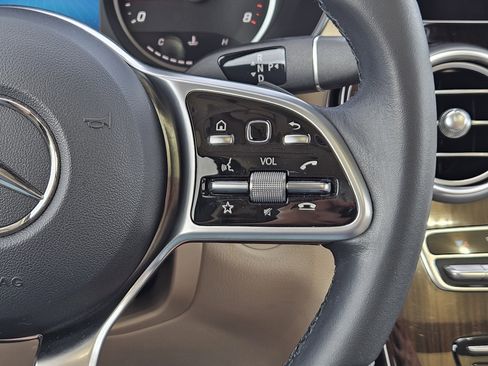 Certified 2022 Mercedes-Benz GLC 300 image 28