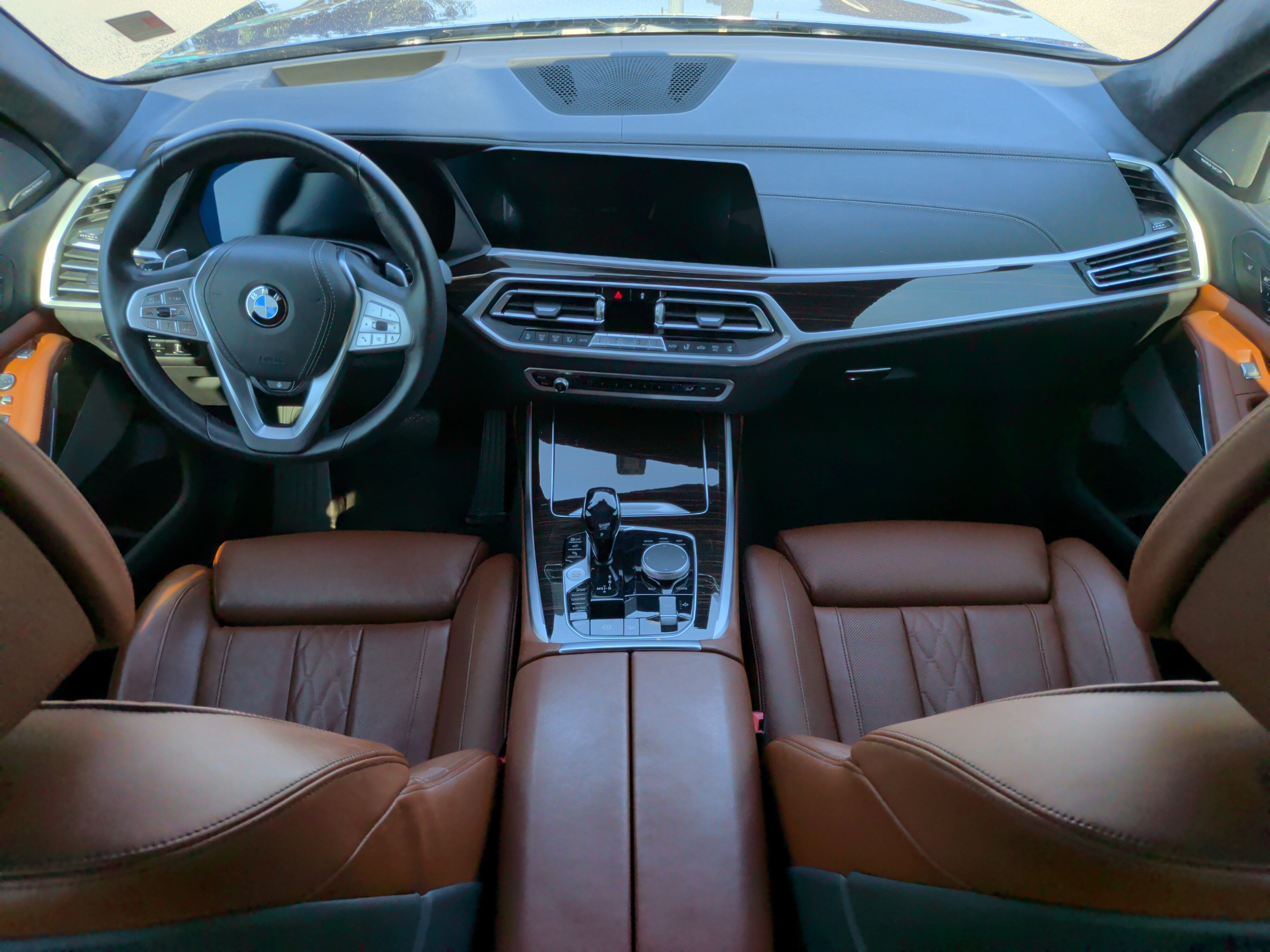 Used 2021 BMW X7 xDrive40i w/ Premium Package AWD/4WD image 34