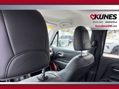Used 2020 Jeep Renegade Trailhawk w/ Premium Leather Group image 21