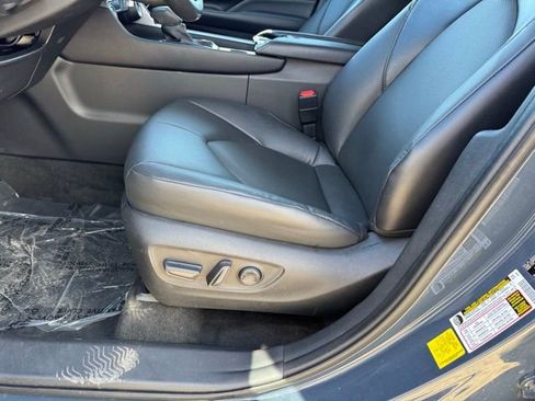 Certified 2024 Toyota Grand Highlander XLE AWD/4WD image 9