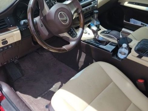 Used 2017 Lexus ES 350 w/ Navigation System Package FWD image 2