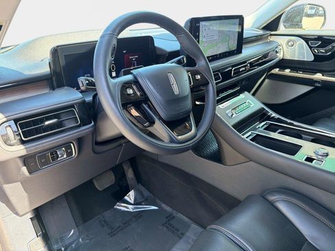 Used 2025 Lincoln Aviator Reserve w/ Equipment Group 201A AWD/4WD image 43