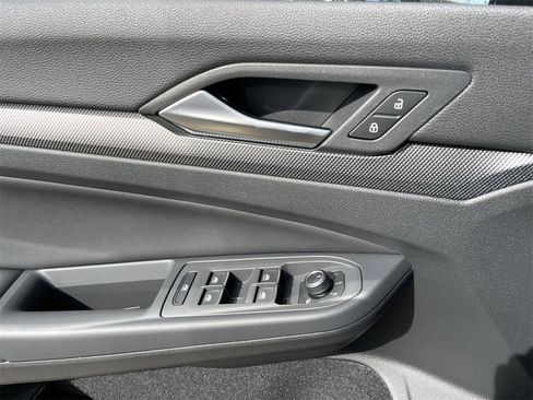 New 2026 Volkswagen GTI SE image 17