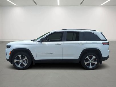 Used 2023 Jeep Grand Cherokee Limited w/ Luxury Tech Group II