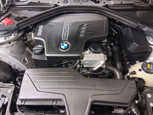 Used 2018 BMW 320i Sedan RWD image 34