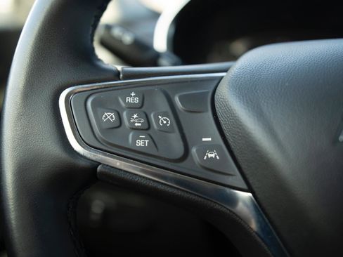 Used 2024 Chevrolet Equinox LT image 6