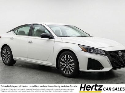 Used 2025 Nissan Altima 2.5 SV