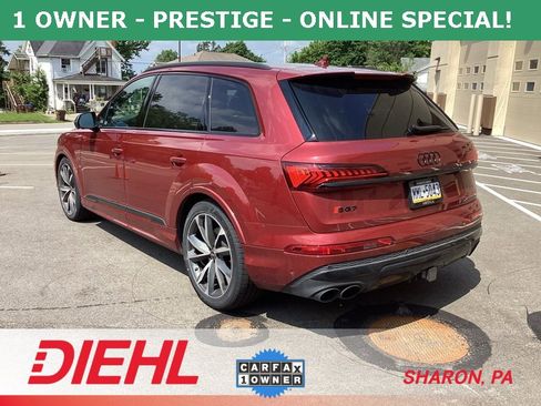 Used 2024 Audi SQ7 Prestige w/ Prestige Package image 5