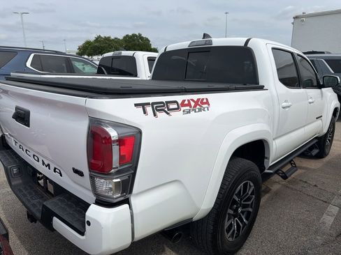 Used 2023 Toyota Tacoma TRD Sport w/ Advanced Technology Package image 7
