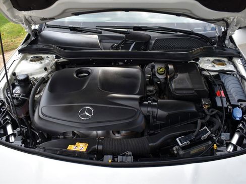 Used 2019 Mercedes-Benz CLA 250 4MATIC image 49