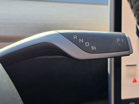 Used 2023 Tesla Model 3 Standard Range RWD image 39