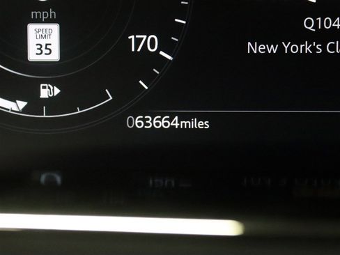 Used 2022 Land Rover Range Rover Evoque R-Dynamic S image 23