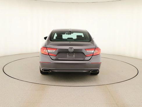 Used 2019 Honda Accord Sport image 5