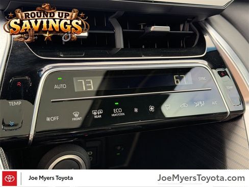 Used 2024 Toyota Venza Limited image 20