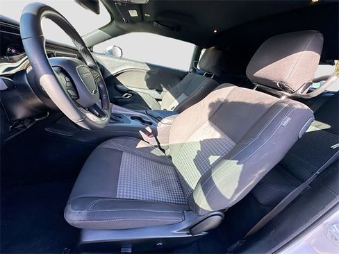 Used 2023 Dodge Challenger SXT w/ Blacktop Package image 20