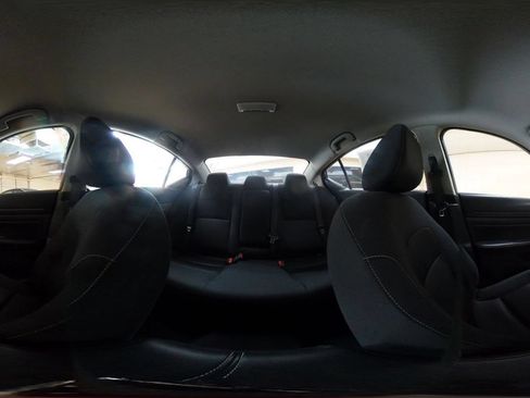 Used 2025 Nissan Altima 2.5 SV FWD image 42