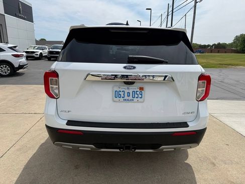 Used 2021 Ford Explorer XLT w/ Equipment Group 202A AWD/4WD image 10