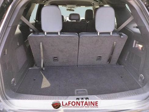 Used 2025 Ford Explorer ST-Line w/ ST-Line Street Pack AWD/4WD image 29