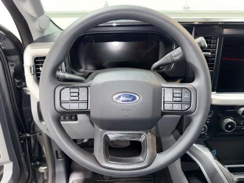 New 2026 Ford F350 XLT w/ XLT Premium Package AWD/4WD image 16