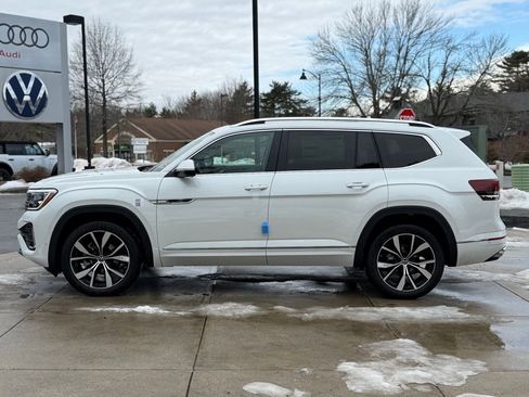 New 2026 Volkswagen Atlas SEL Premium R-Line AWD/4WD image 18