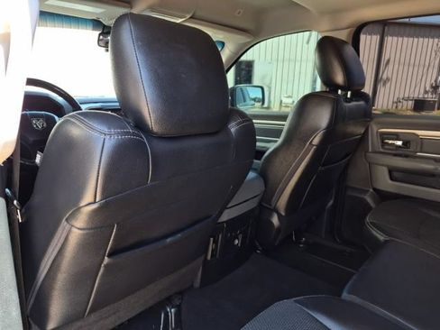 Used 2018 RAM 1500 Lone Star AWD/4WD image 12