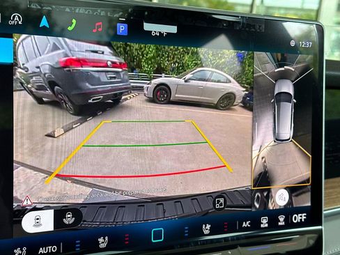 New 2026 Volkswagen Tiguan SEL R-Line AWD/4WD image 19