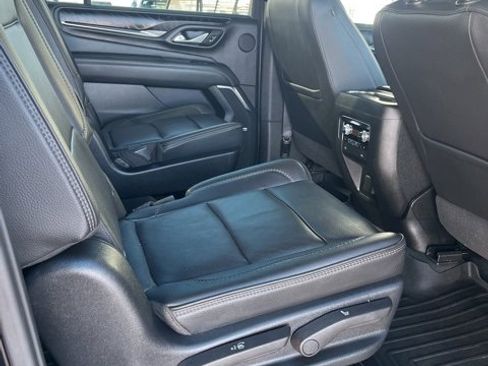 Used 2021 GMC Yukon XL Denali image 10