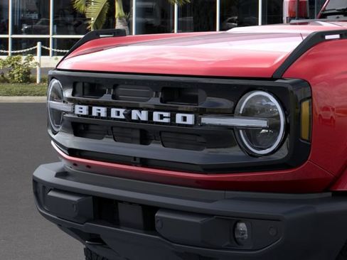 New 2026 Ford Bronco Outer Banks AWD/4WD image 19