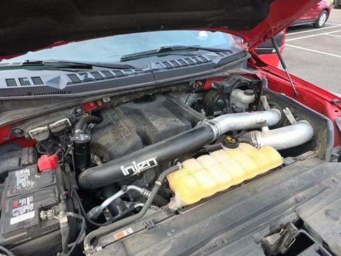 Used 2018 Ford F150 XLT w/ Equipment Group 302A Luxury image 21