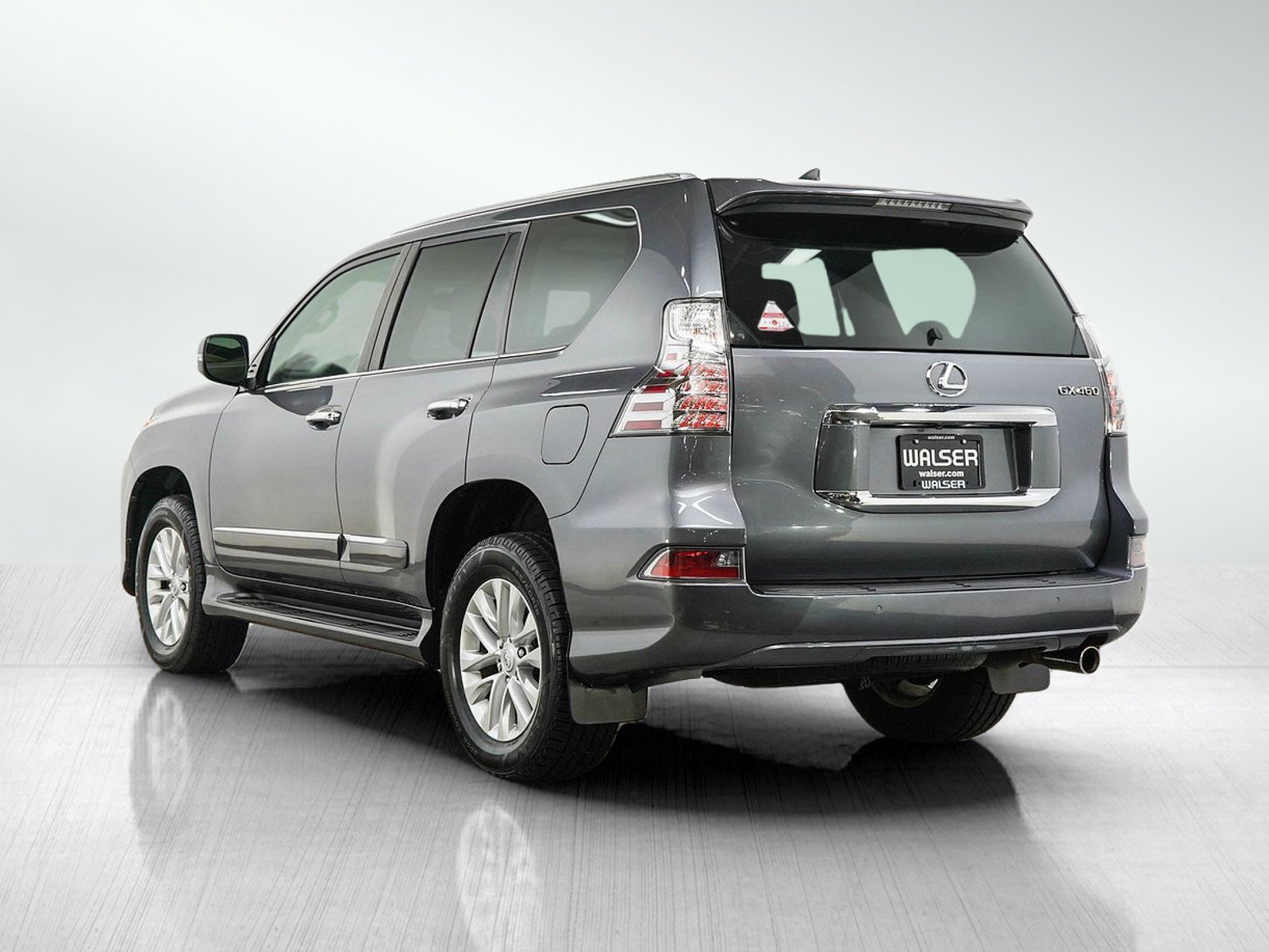 Used 2018 Lexus GX 460 Premium w/ Premium Package AWD/4WD image 3