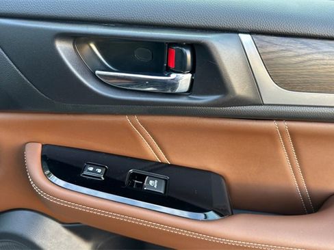 Used 2019 Subaru Outback 3.6R Touring image 20