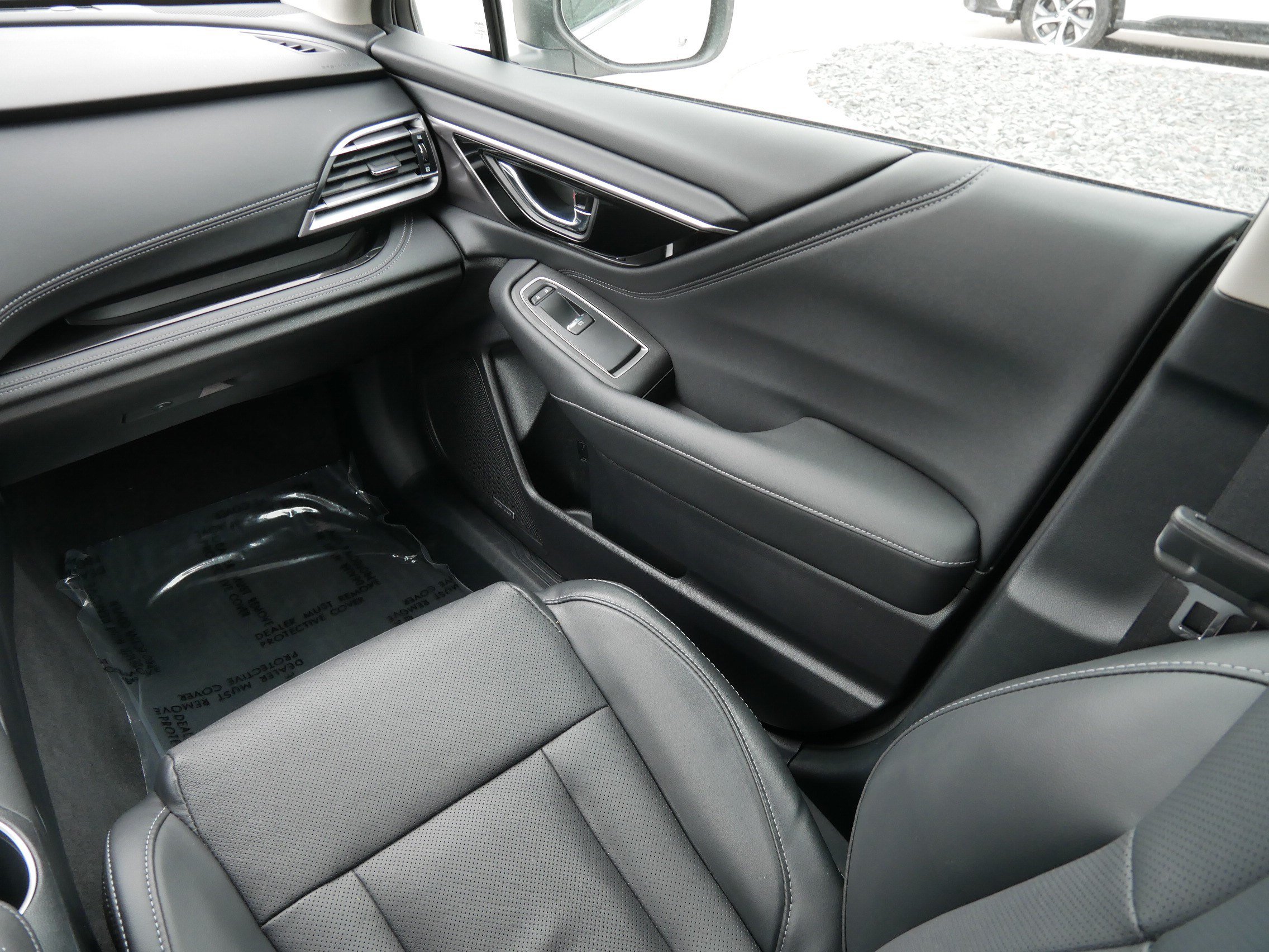 Used 2024 Subaru Outback Limited AWD/4WD image 11