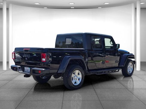 Used 2021 Jeep Gladiator Sport AWD/4WD image 6