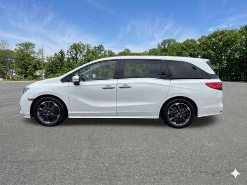 Used 2022 Honda Odyssey Elite image 5
