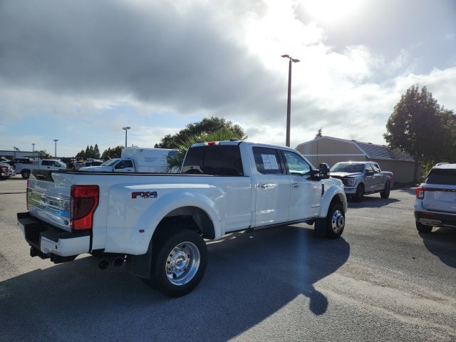 Certified 2022 Ford F450 Platinum w/ FX4 Off-Road Package AWD/4WD image 5