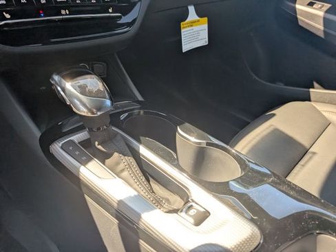 New 2026 Buick Envista Avenir image 22