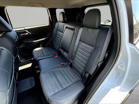 New 2026 Nissan Rogue SL AWD/4WD image 17