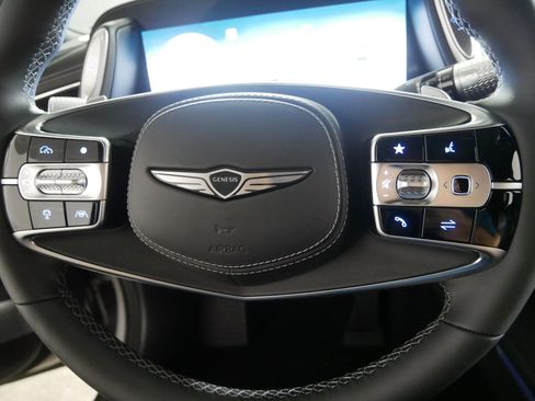 Certified 2025 Genesis G90 3.5T image 25