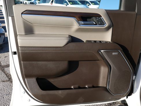 Used 2022 GMC Sierra 1500 SLT w/ SLT Premium Plus Package image 16