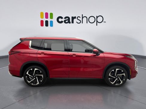 Used 2024 Mitsubishi Outlander SEL image 6