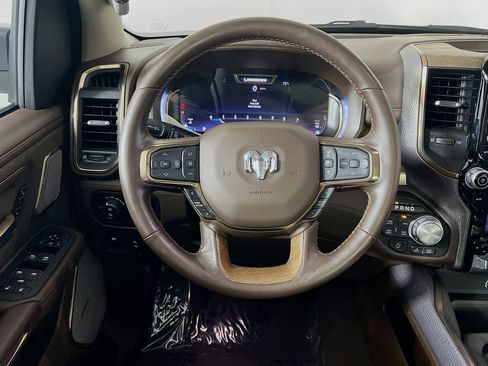 Used 2025 RAM 1500 Limited w/ Off Road Group AWD/4WD image 11