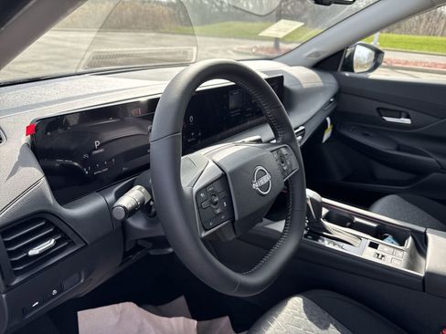 New 2026 Nissan Sentra SV w/ SV Convenience Package FWD image 20