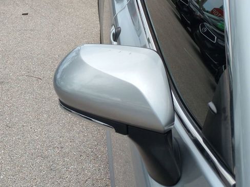 Used 2024 Toyota Camry SE FWD image 12
