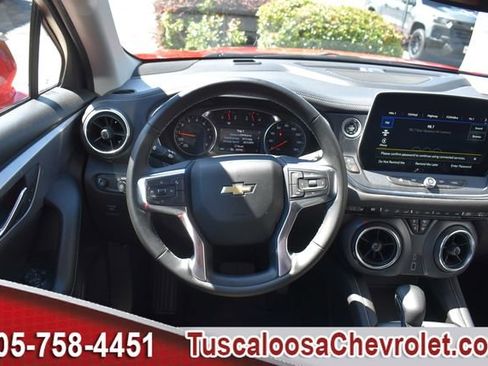 Used 2024 Chevrolet Blazer LT FWD image 27