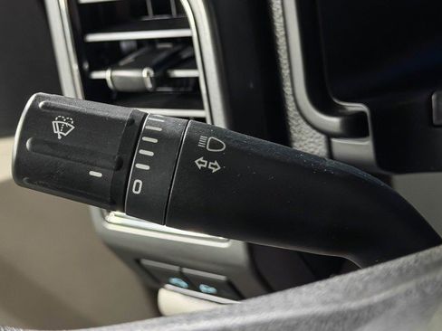 Used 2020 Ford F350 XLT w/ XLT Premium Package image 23