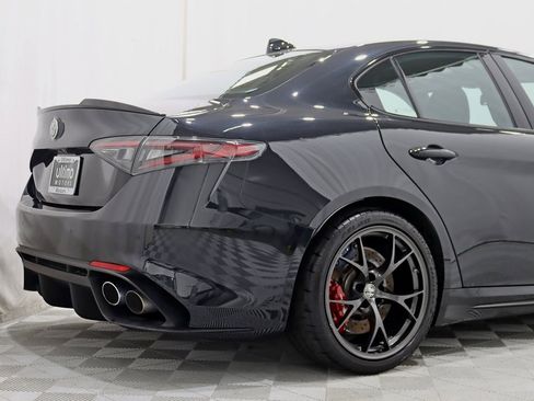 Used 2024 Alfa Romeo Giulia Quadrifoglio w/ Active Assist Plus Package image 9