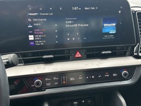 Used 2024 Kia Sportage EX image 13