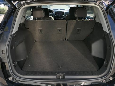 Used 2022 GMC Terrain SLE w/ Driver Convenience Package image 22